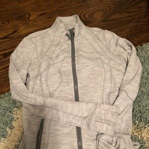 Lululemon size 12 define jacket